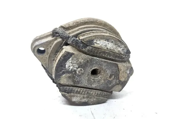 Motorlager AUDI A6 AVANT 2.7L Diesel OEM 4B0399151M image 2