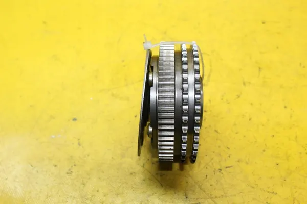 OEM 2720502408 Régulateur Aspiration Gauche W212 3.5B image 3