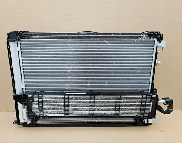 Complete radiatoren Mercedes CLS C257 CLS 400d 350d 300d image 9