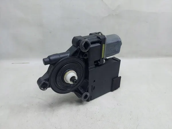 Vasemman ikkunamoottori VW Passat B6 3C1837461L image 2