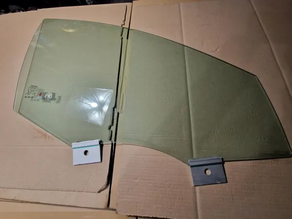 Akustinen Lasi Oikea Etu OEM 43R-00043 image 2