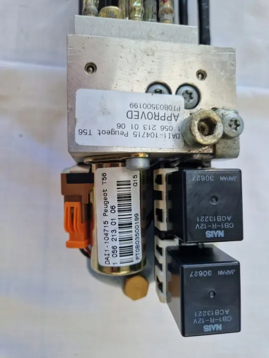 Dakpomp OEM 10562130106 voor Peugeot 307 CC image 4