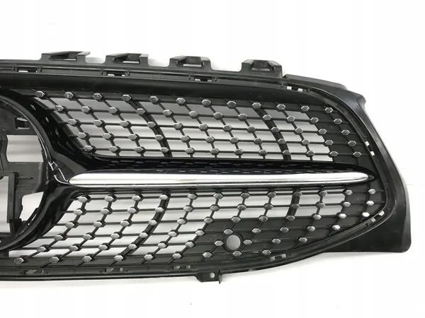 Griglia Mercedes CLA W118 AMG Diamond PDC image 7
