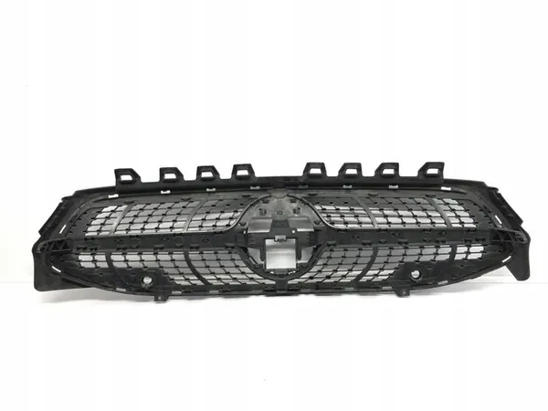 Griglia Mercedes CLA W118 AMG Diamond PDC image 9