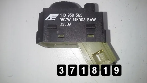 Commutateur Ford Galaxy OEM AM-371819 - Pièce d'occasion image 4