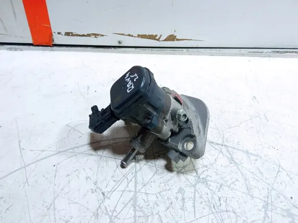 Pompe à huile Toyota OE 0810G861 - Occasion image 2