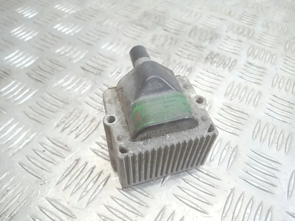 Bobina de ignição Volkswagen Golf III 1993 image 2