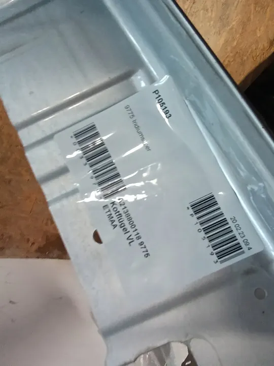 VÄNSTER FRAMSKÄRM MERCEDES E-KLASS W213 A2138800118 image 2