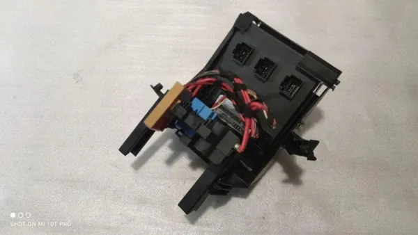 Module Confort Audi Q5 OEM 8K0907063 - Occasion image 2