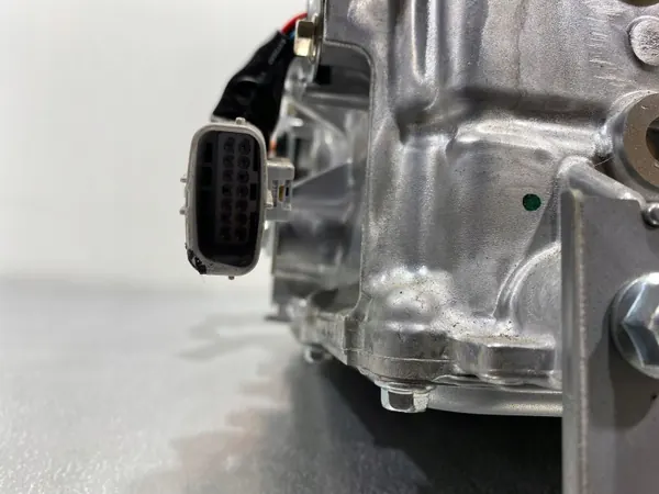 Mitsubishi Outlander Invertteri OEM W309B18771 image 4