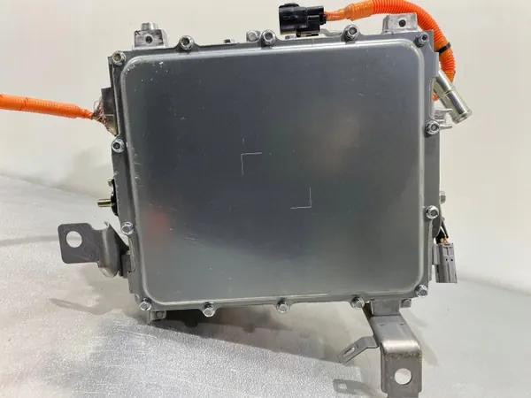 Mitsubishi Outlander Invertteri OEM W309B18771 image 6
