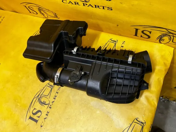 Ilmansuodattimen kotelo Subaru Forester VI SL 2.0 Hybrid image 2