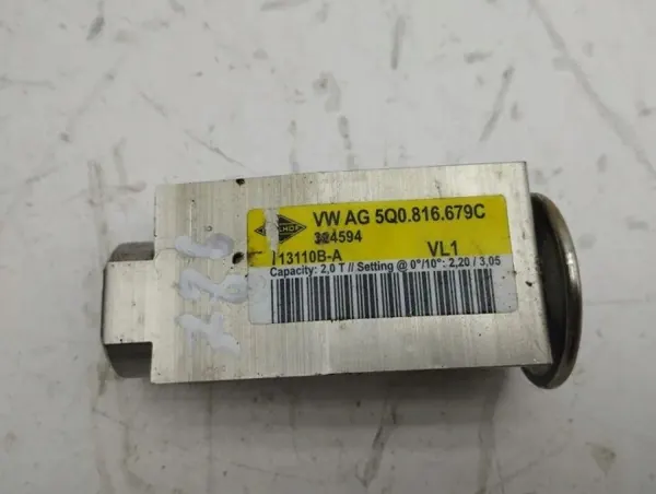 SEAT Tarraco 2020 1.5 Tryckavlastningsventil OEM 5Q0816679C image 4