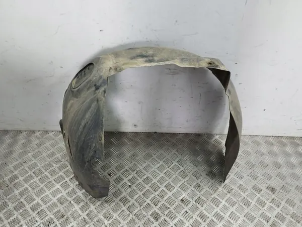 Volkswagen PASSAT B5.5 2001 Oikea Etulokasuoja image 4