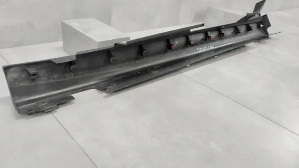 OEM 51777315524 Faldón derecho para Mini Cooper S F55 image 5