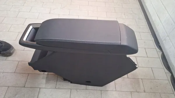 Apoio de braço OEM PODŁOKIETNIK TUNEL ŚRODKOWY para Renault Megane V image 3