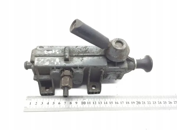 Volvo OEM 77700594 parkeringsbromsventil image 2