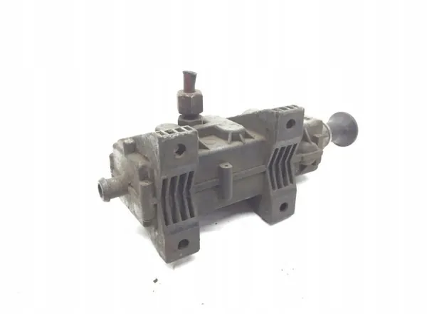 Volvo OEM 77700594 parkeringsbromsventil image 4