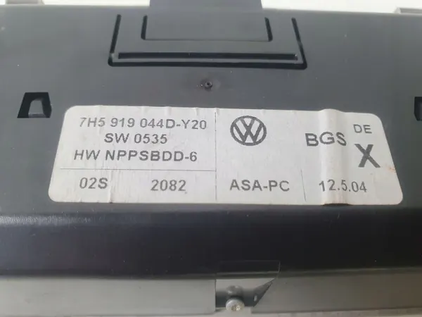 Controlador Webasto OEM 7H5919044D para VW Transporter image 4