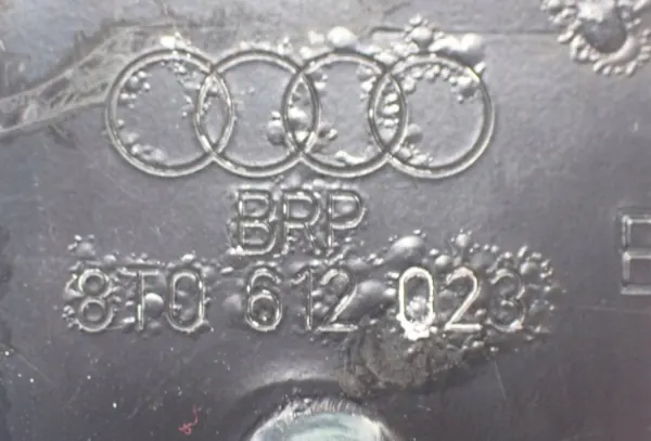 Jarrupumpun kiinnike OEM 8T0612023B Audi RS5 A5:lle image 4