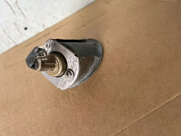 Intermitente derecho Ford Mustang 1967-1968 OEM 510 image 4
