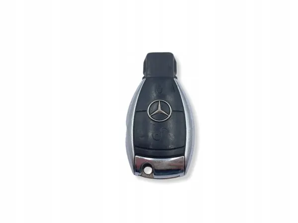 Chave Mercedes OEM UHP2244 - 2 Botões Prata Usada image 2
