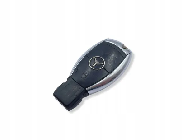 Chave Mercedes OEM UHP2244 - 2 Botões Prata Usada image 3