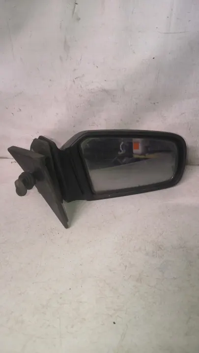 Mazda 323F oikea manuaalinen peili OEM PRAWY MANUAL image 2