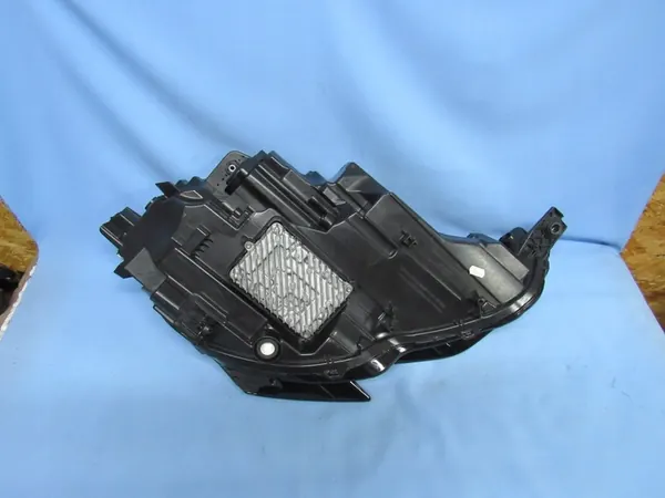 Faros izquierdo Audi A3 8Y0 Matrix completo image 10