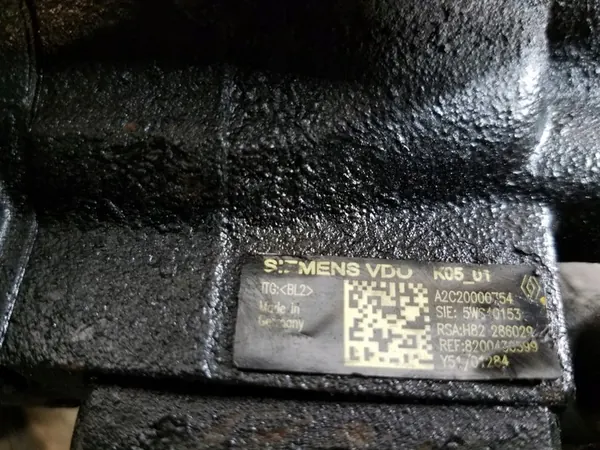 Brandstofpomp Renault Megane II 1.5 DCI image 3