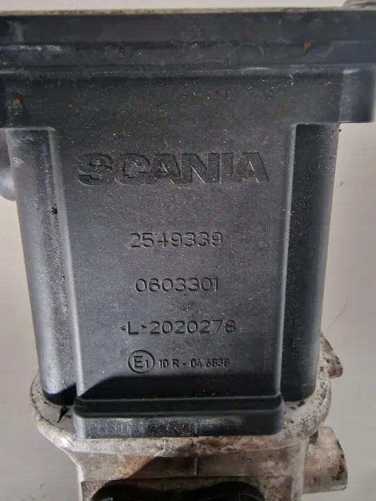 Module Pompe AdBlue Scania 2549339 - Occasion image 4
