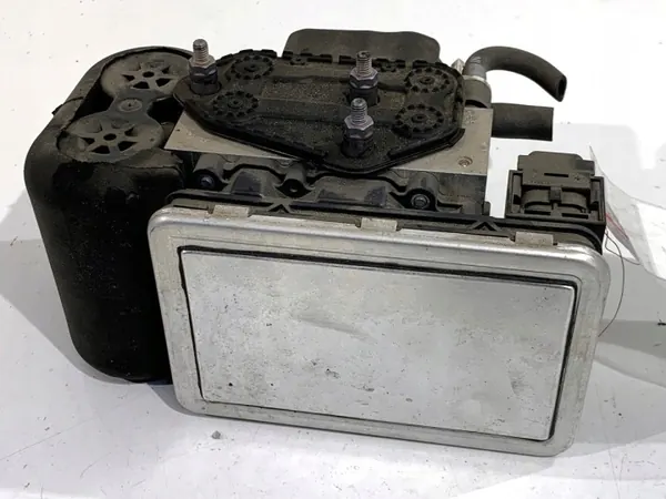 BMW X5 G05 ophangpomp 5A08BC9 OEM image 3