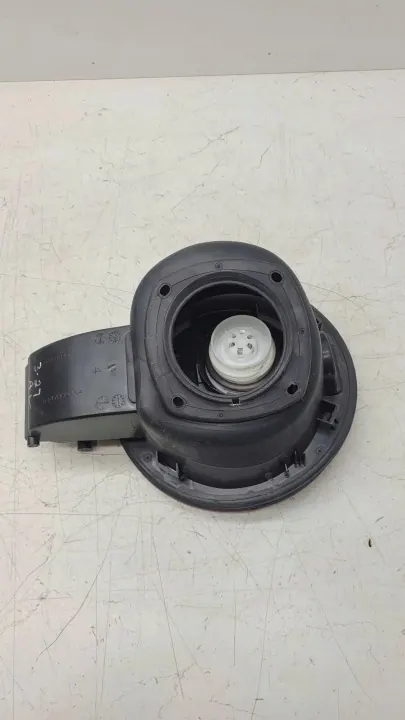 Polttoaineluukun moottori OEM 5147B000AA Subaru Outback image 3