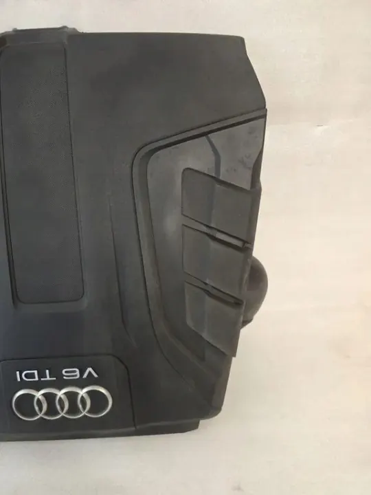 Audi Q7 II Luftfilterabdeckung OEM 4M0133837 - Gebraucht image 4