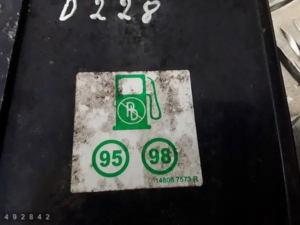 Tampa do tanque 2018 Dacia Logan 148067573R image 3