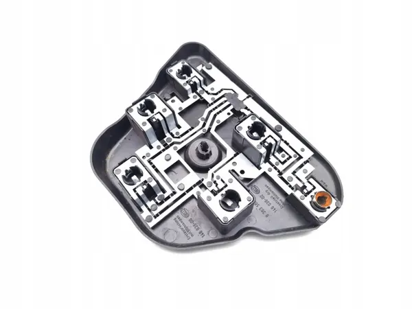 BMW 5 Series Rear Bulb Socket OEM 8363566 Right Side image 4