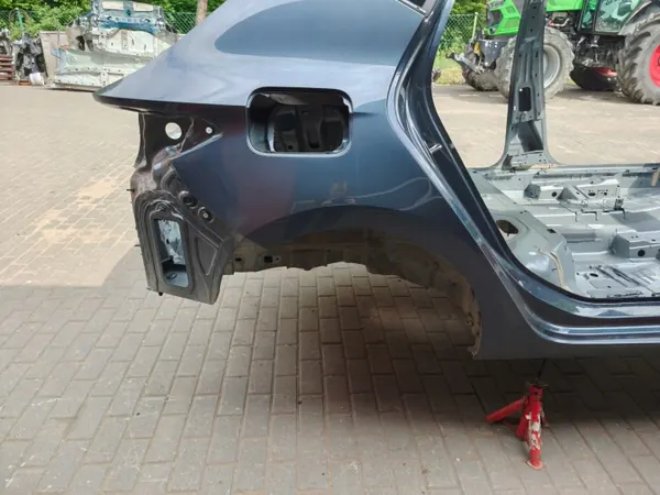 CUPRA SEAT LEON IV 23r Taka oikea neljänneslokasuoja image 2
