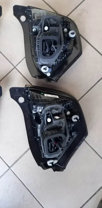 LÁMPARA TRASERA RENAULT TWINGO III DERECHA 265503121R IZQUIERDA 265551677R image 3