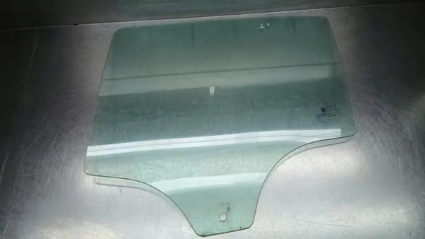 OEM VOLVOMAR-140999 Linke Hecktürscheibe Opel Corsa D image 2
