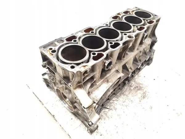 Volvo Moottorilohko B6324S S80 V70 XC70 XC90 3.2 image 9