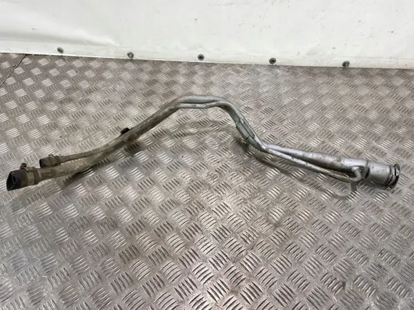 Subaru Forester SJ Kraftstoffeinfüllstutzen OEM FBZ20700 image 2