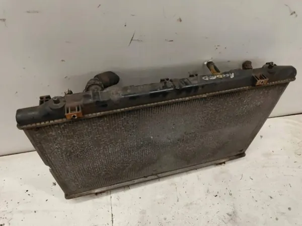 Radiateur d'eau OEM CYX165 pour Honda Accord VIII image 4