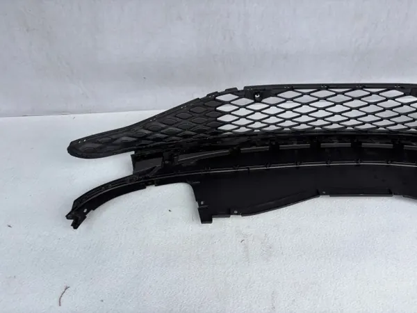 Spoiler OEM 811993903 pour pare-chocs avant VW ID.4 image 6