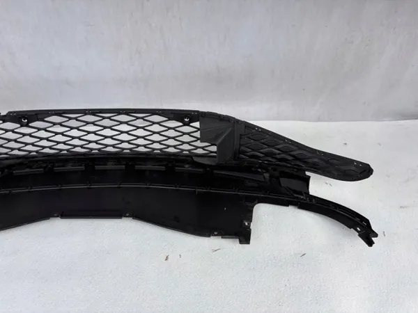 Spoiler OEM 811993903 pour pare-chocs avant VW ID.4 image 7