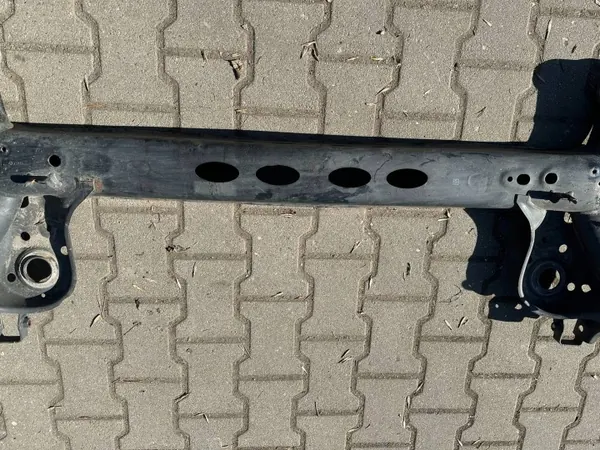 Poutre suspension arrière Skoda Fabia IV OEM OOR3501 image 5