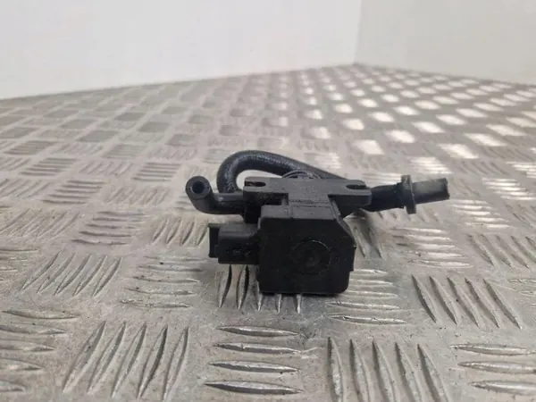 Válvula de vacío OEM 9811643880 para Citroen C4 Cactus image 3