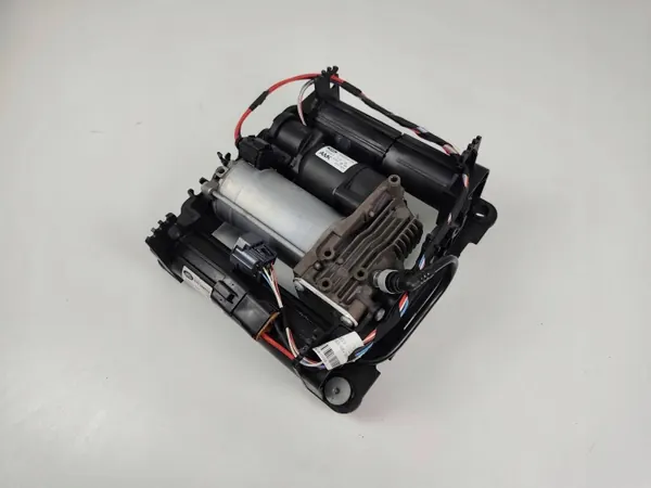 Luchtveringcompressor OEM BH423B484CA Land Rover image 2