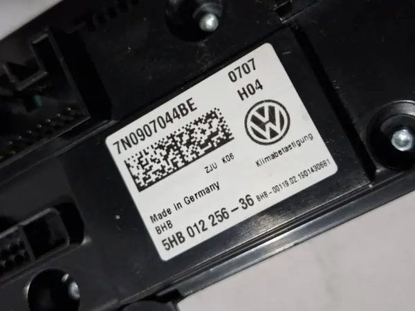 Panneau climatisation OEM 7N0907044BE pour VW Sharan 2019 image 10