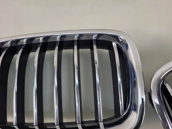 BMW F10/F11 LCI Grille OEM 7412327/7412328 - Links/Rechts image 10
