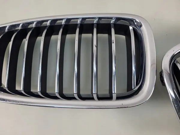 BMW F10/F11 LCI Grille OEM 7412327/7412328 - Links/Rechts image 9